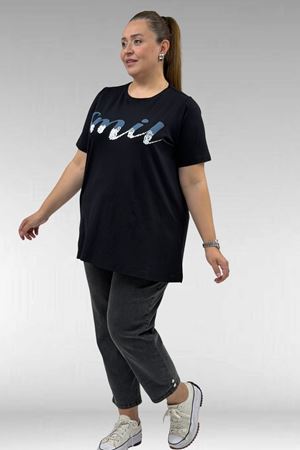 68503 Büyük Beden Yakası Biyeli Baskılı Penye Tişört - Siyah