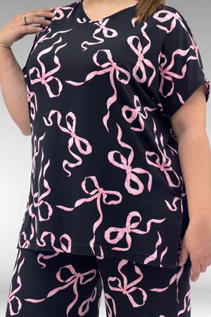 67802 Büyük Beden Yanı Yırtmaçlı Milan Pijama Takımı - Pembe Kurdele Desenli