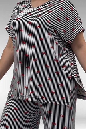 67802 Büyük Beden Yanı Yırtmaçlı Milan Pijama Takımı - Kırmızı Kurdele Desenli