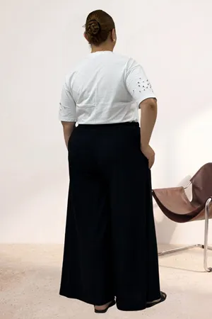 69019 Büyük Beden Bol Paça Cepli Bürümcük Pantolon - Siyah