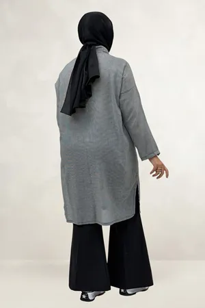68079 Büyük Beden Düğmeli Düşük Kol Tunik Gömlek - Pitikare Siyah